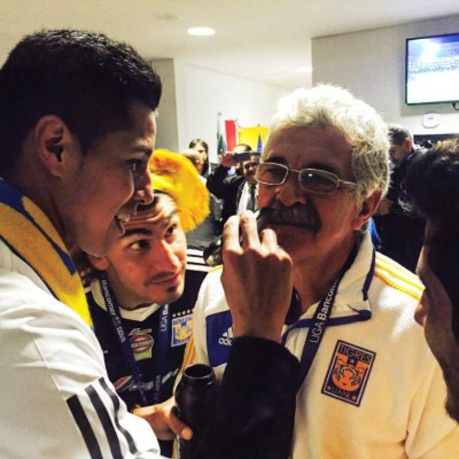 Celebración de Tigres tras ser campeón de la Liga Mx