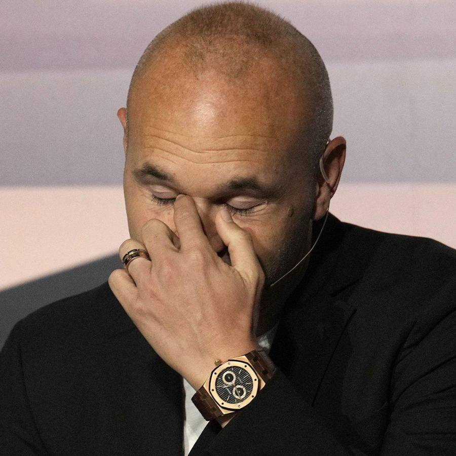 Iniesta no estuvo solo: las grandes figuras que llegaron a su emotiva despedida; Xavi y Laporta, cada uno por su lado