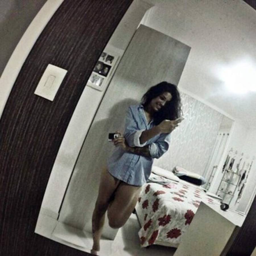 ¡EXPLOSIVA! La futbolista del Santos de Brasil con cuerpo de súper modelo