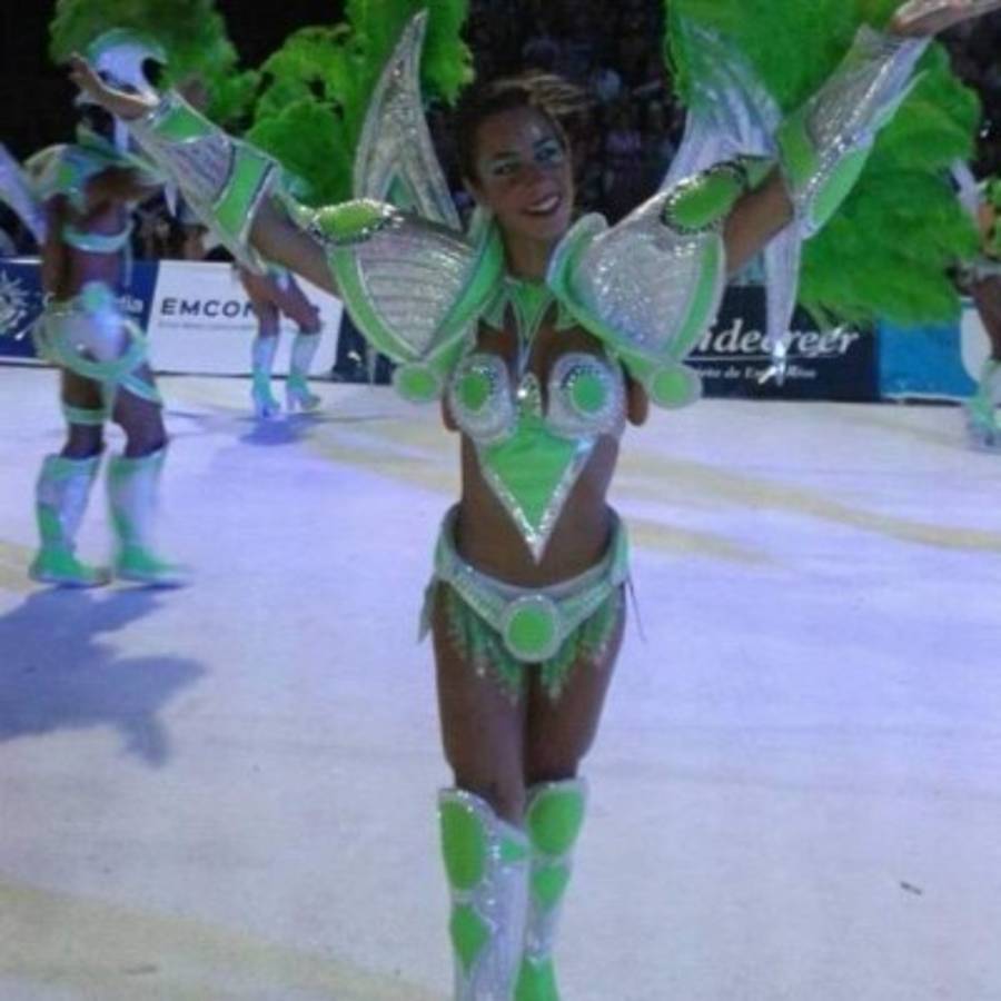 Así es Mechy Rohrer, la promotora argentina que sale en vídeo hot con dos pilotos