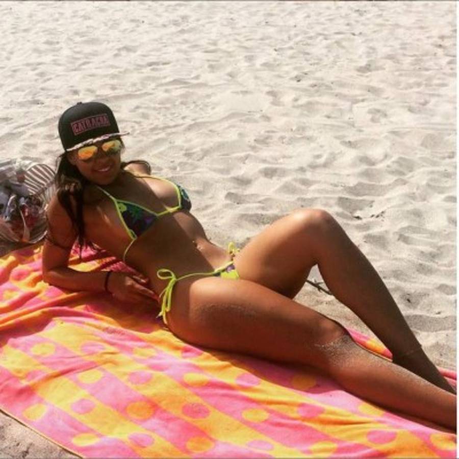 Hermana de Lipstickfables enciende las redes con un bodypainting