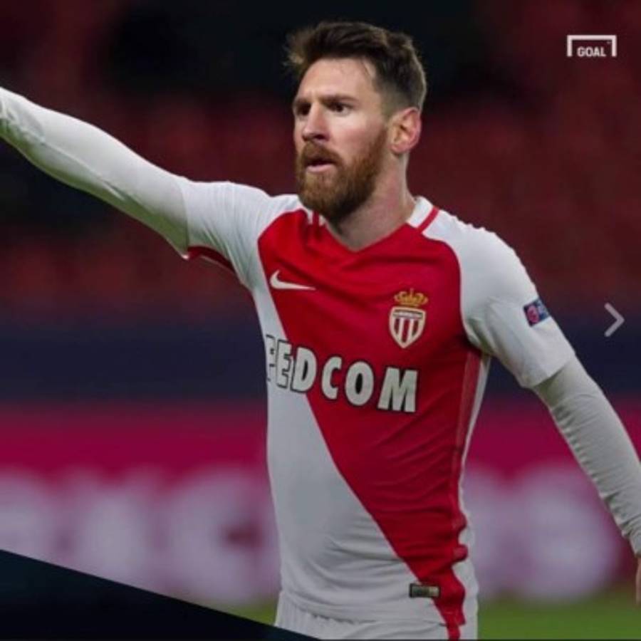 Messi 'posando' con las camisetas de los más grandes del mundo