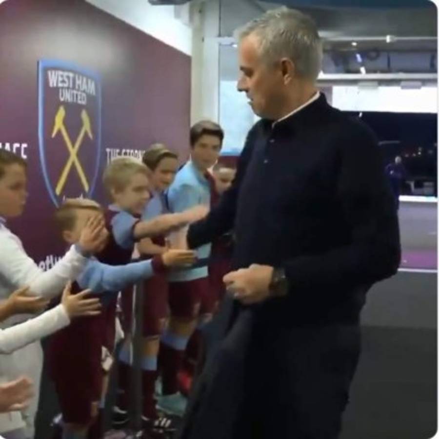 Debut de Mourinho con el Tottenham fue de mucha euforia en casa del West Ham
