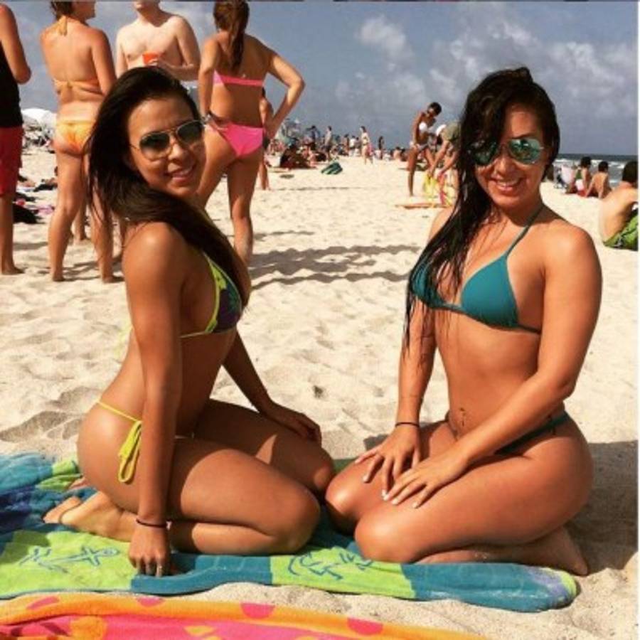 Hermana de Lipstickfables enciende las redes con un bodypainting