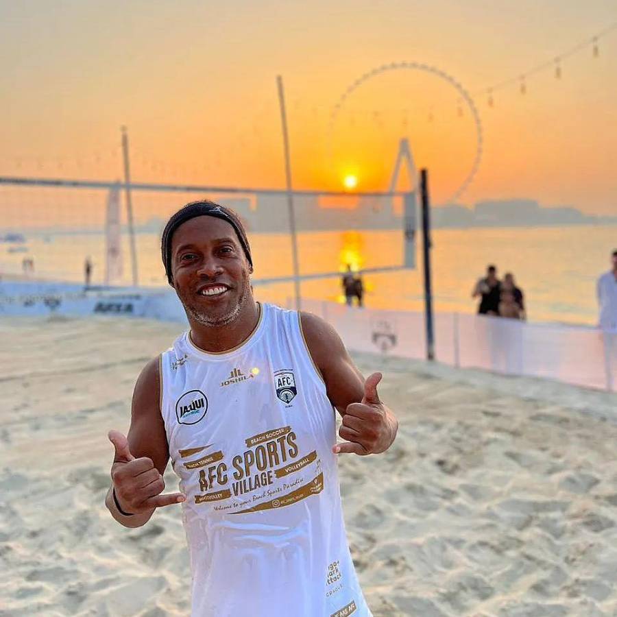 Ronaldinho sorprende: este es su nuevo e inesperado trabajo ¿Dejará el fútbol de exhibición?