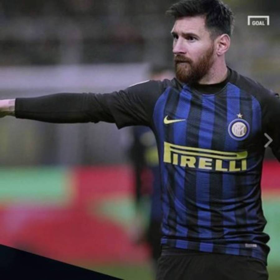 Messi 'posando' con las camisetas de los más grandes del mundo