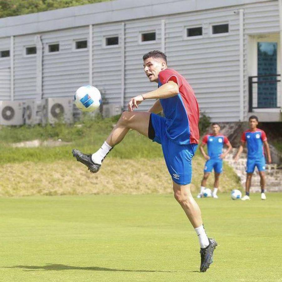 Olimpia define futuro de los extranjeros, aclaran sobre las ofertas por Edwin Rodríguez y posibles nuevos fichajes