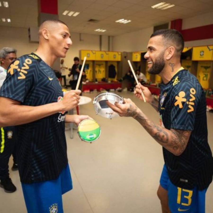 El color: Bonito ambiente en el estadio Beira Río para el Brasil-Honduras