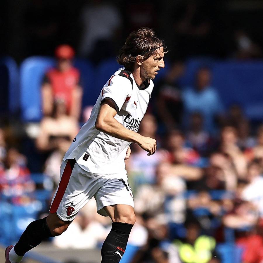 El amargo debut de Modric con el Milan: goleados por el Chelsea y el jugador que se quedó con su camiseta