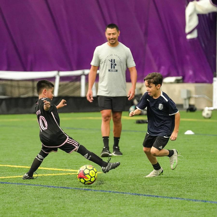 Así es la vida de Roger ‘El Chino’ Espinoza luego de su retiro como profesional: ¿con qué equipo hondureño deseó jugar?