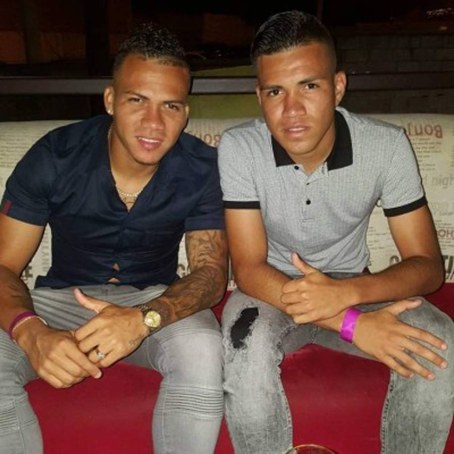 Las fotos inéditas de la vida de Arnold Peralta