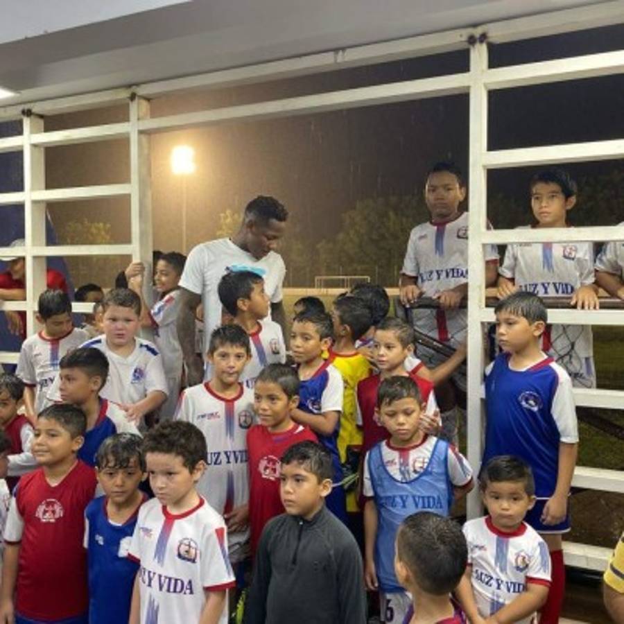 ¡Sol, playa y fiesta! Así disfrutan de sus vacaciones los hondureños que juegan en la MLS