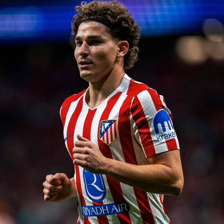 Barcelona toma decisión con Julián Álvarez y elige el fichaje que nadie esperaba para reemplazar a Lewandowski: Muchos gallos