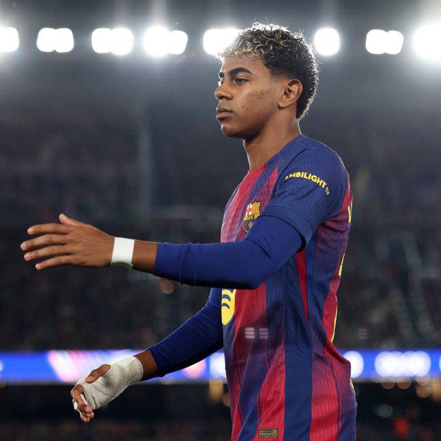 El tremendo enojo de Lamine Yamal con Flick, inesperado héroe de Barcelona y la fiesta de los visitantes en el Camp Nou