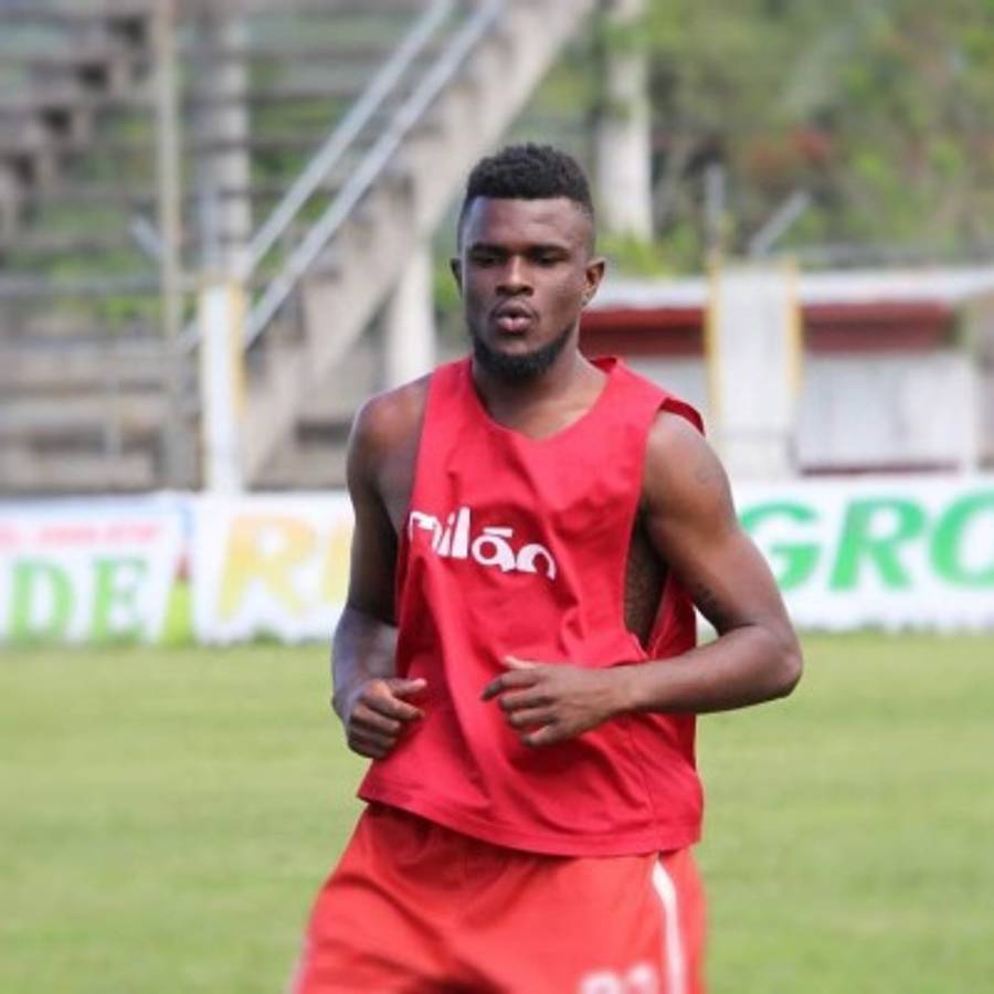 BOMBA: Ex del Motagua entrena con Olimpia, Platense va por este volante y Wilmer Fuentes es noticia