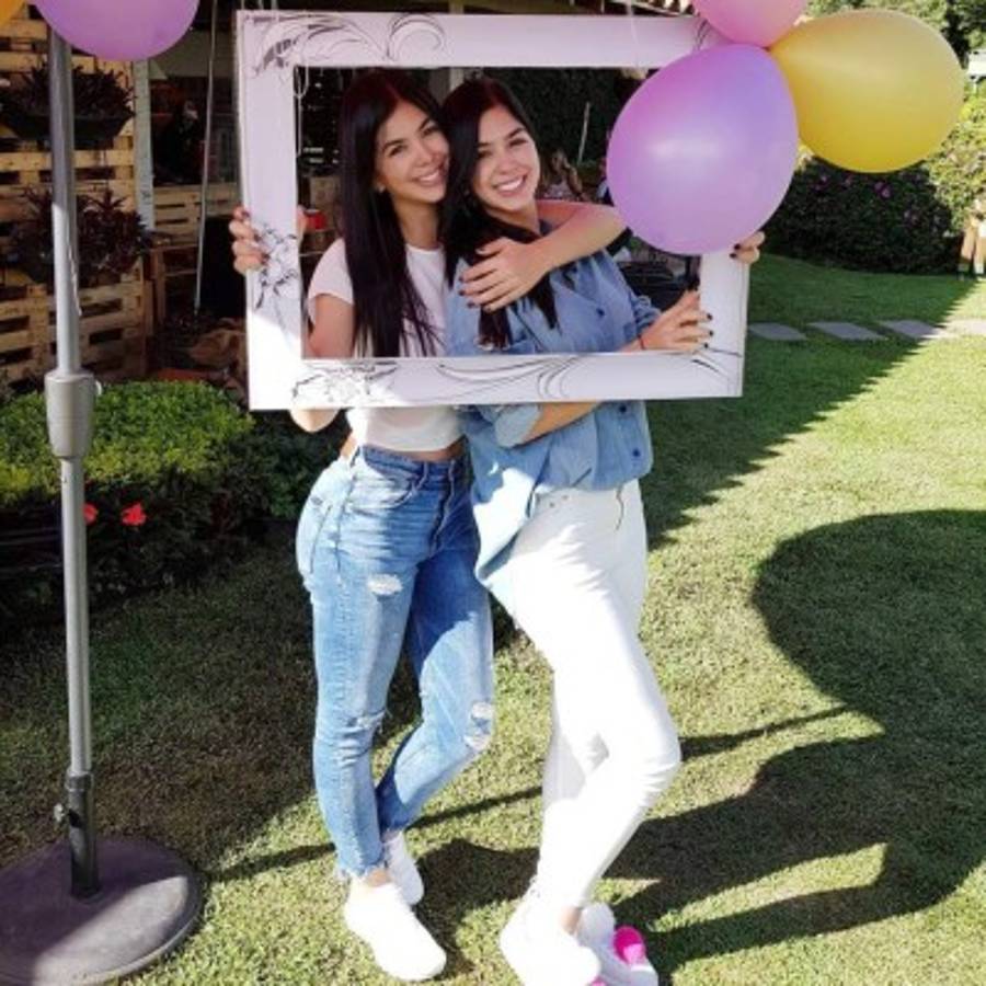 ¡BOMBONES! Las bellas gemelas colombianas que son modelos y ciclistas