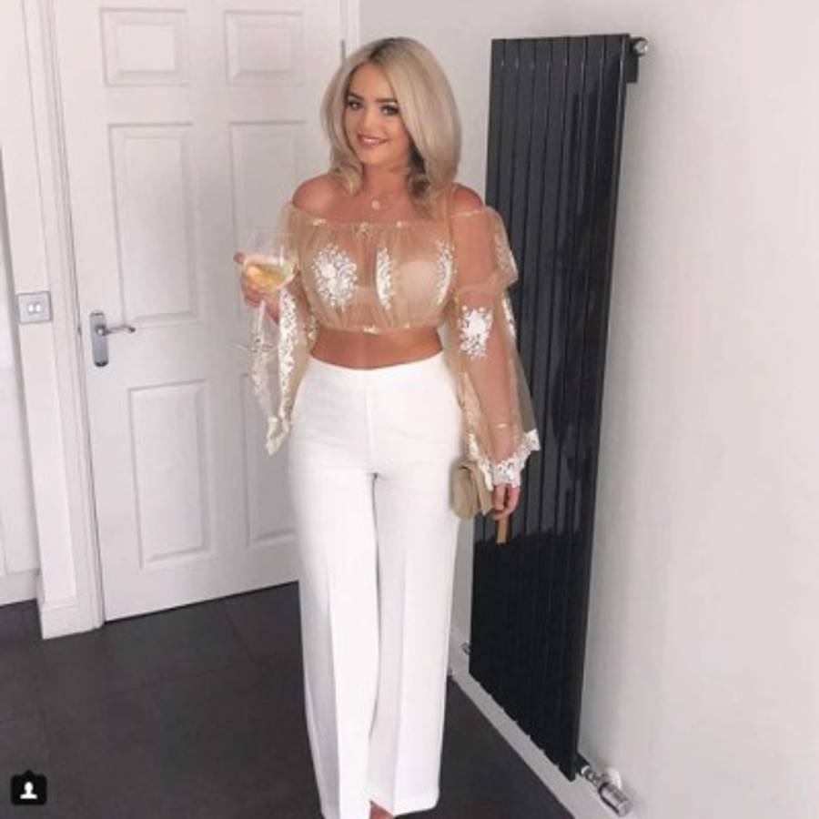 Megan Davison, la sensual pareja del arquero inglés Jordan Pickford