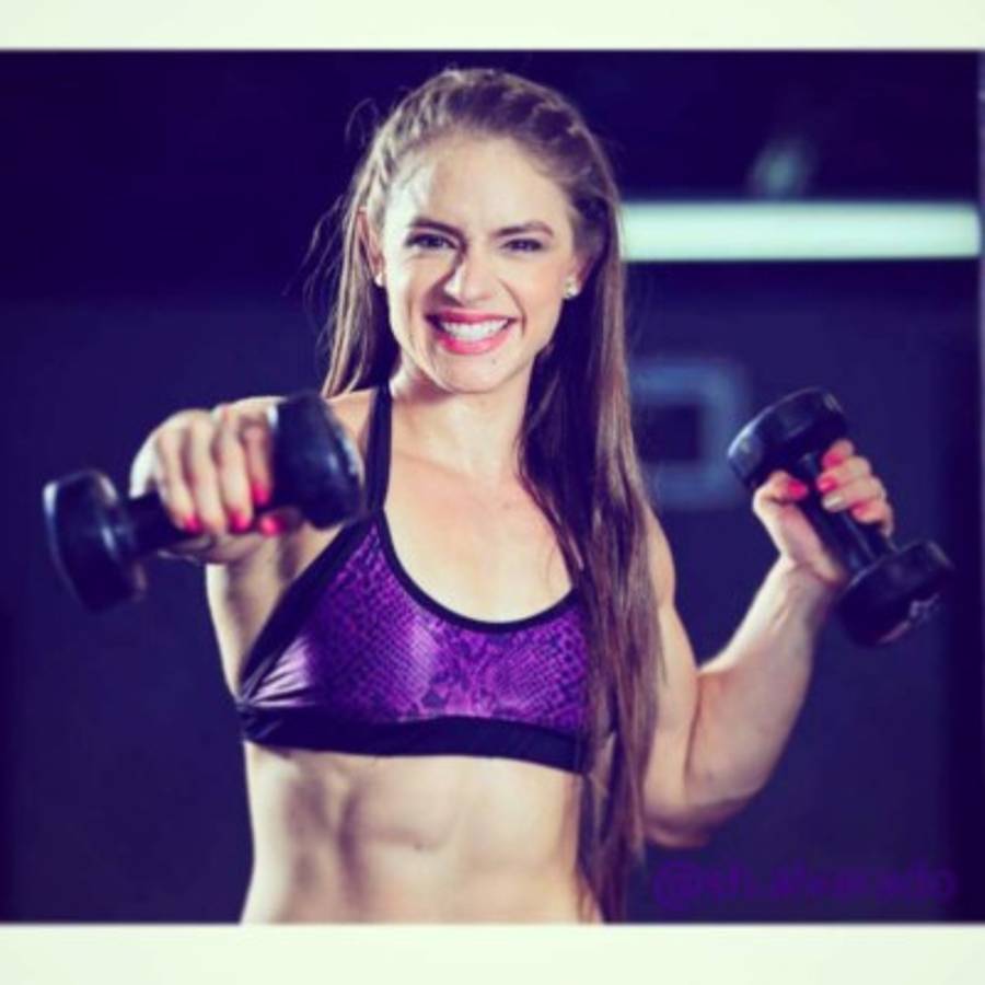 Sandra Alvarado, la hermosa sampedrana que triunfa en centroamericano