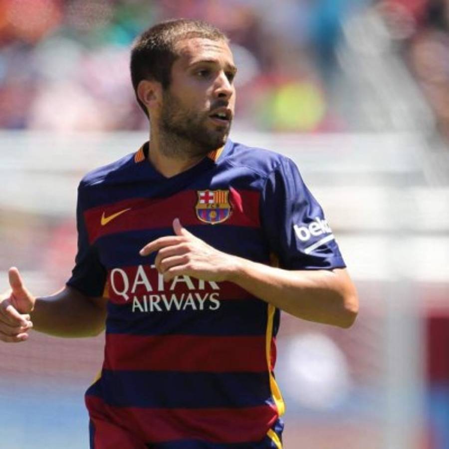 Jordi Alba causa baja para Balaídos; Douglas, con el alta médica