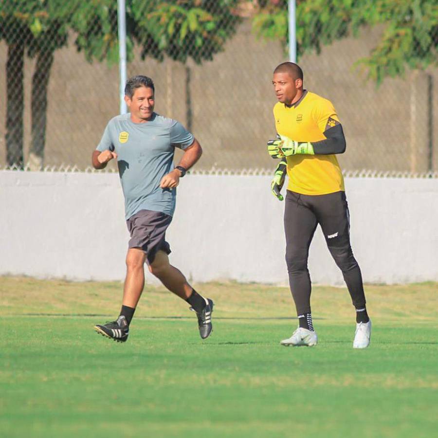 ¡Con todo el combo! El potente 11 que prepara Real España que busca darle el batacazo a Olimpia en Comayagua