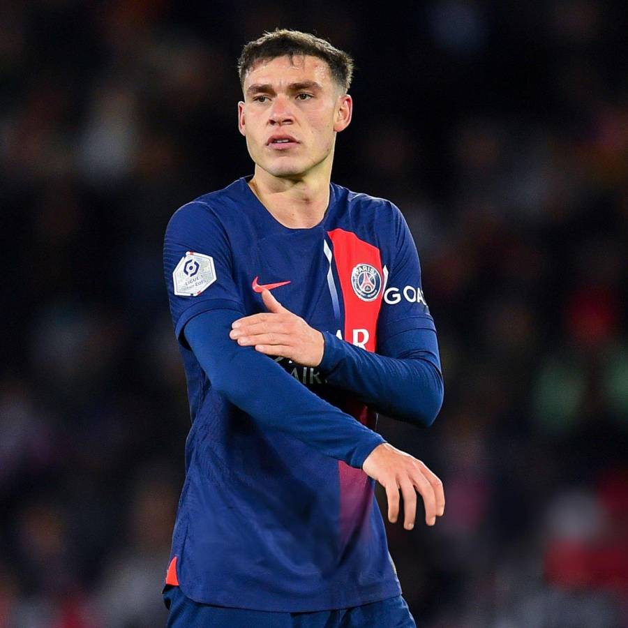 Hansi Flick lo vio suficiente y decidió echarlo del Barça; Real Madrid ‘cocina’ otra bomba y locura del PSG con el United