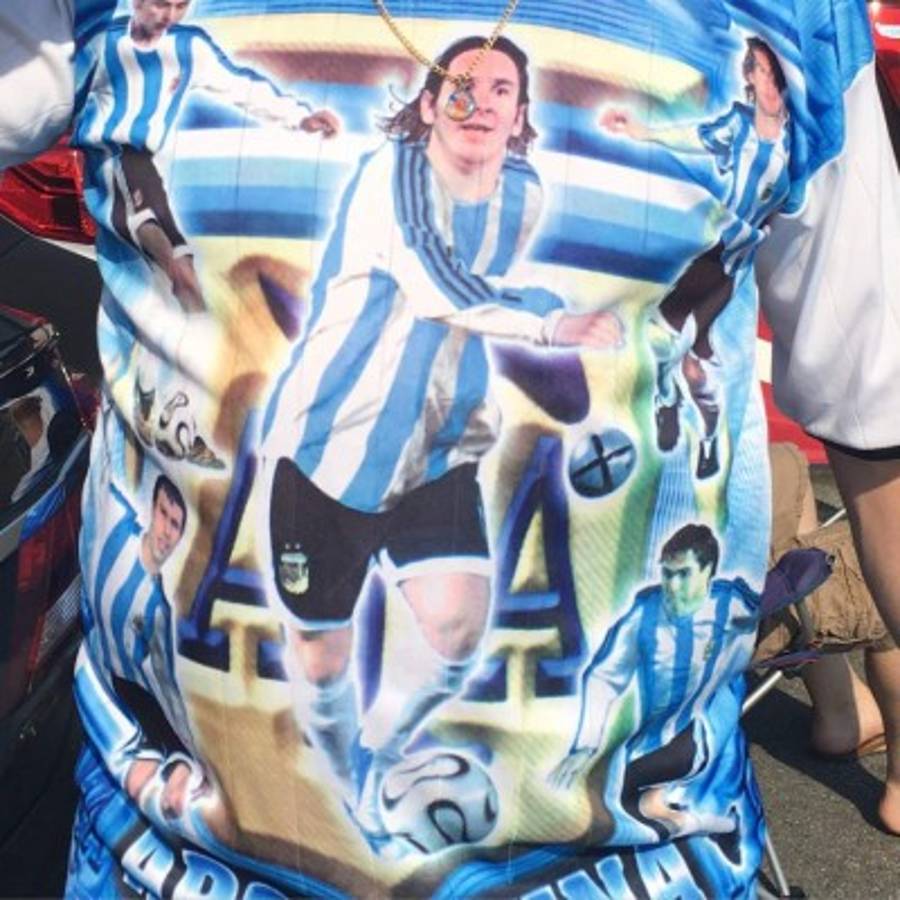 ¡Ambiente espectacular! de argentinos y chilenos previo a la final de la Copa América