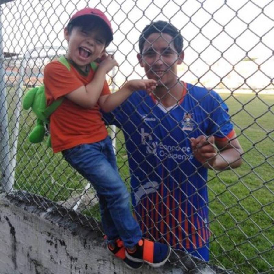 Ingenieros y hasta con maestrías: Los futbolistas de Honduras que tienen una carrera universitaria