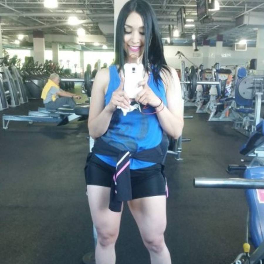 La selfies más sexys de la reina del fitness hondureña, Mabiza Caravante