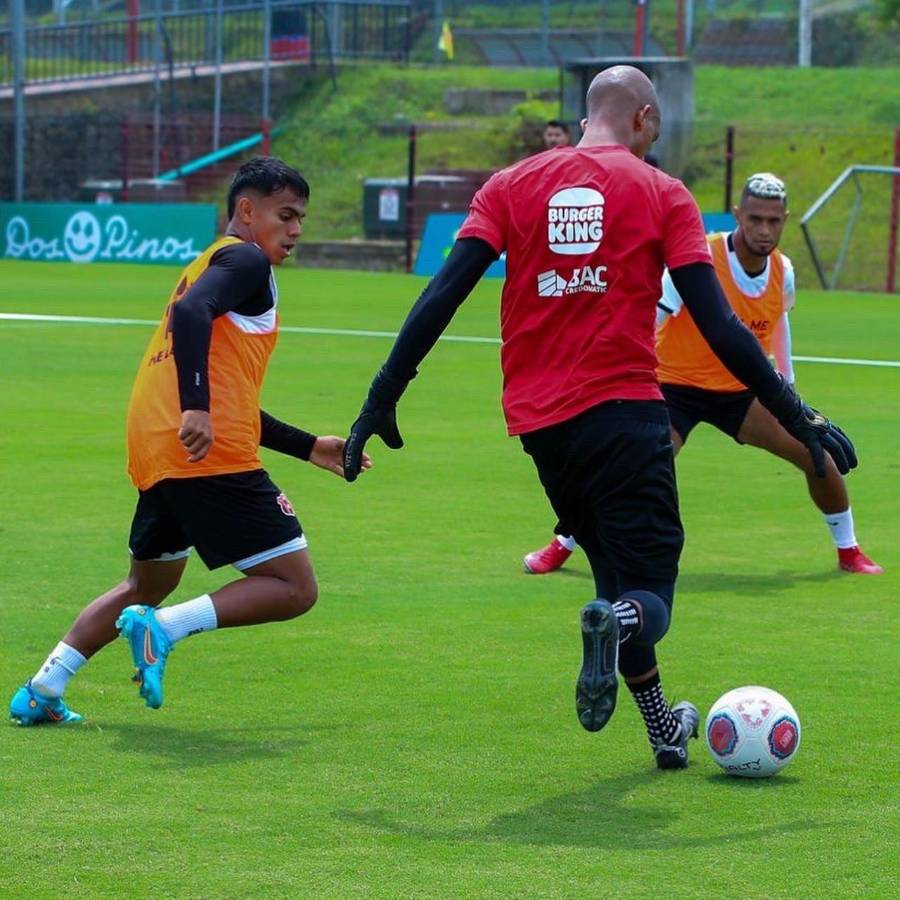 Fichajes Honduras: Giro inesperado por Alberth Elis, Denil Maldonado con ofertas y el futuro de Alex López