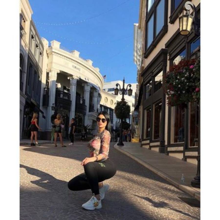 ¡Diosa azteca! Hermana de Carlos Salcedo oficializa noviazgo con jugador de Liga MX