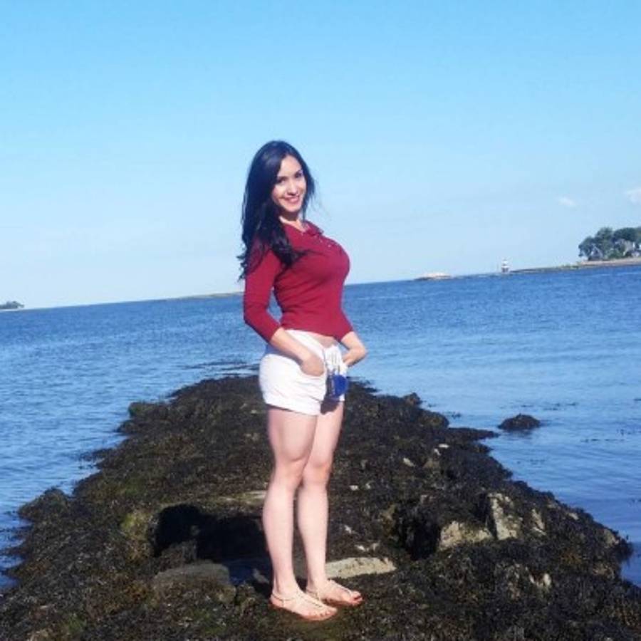 La selfies más sexys de la reina del fitness hondureña, Mabiza Caravante