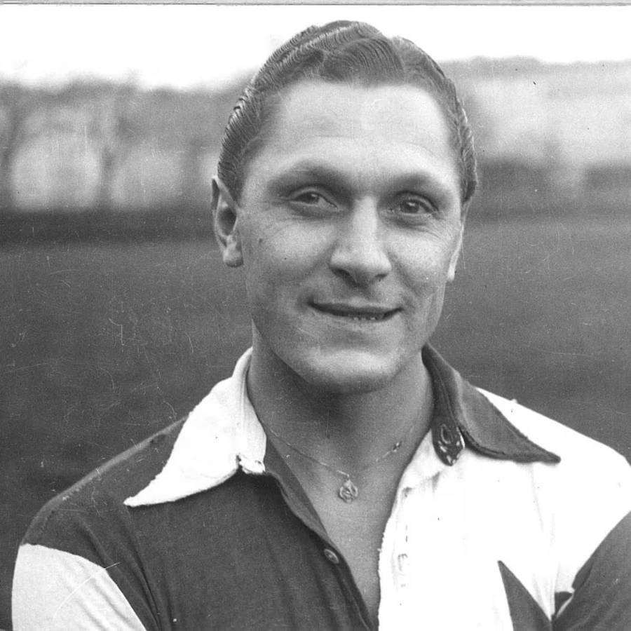 Cristiano se aleja de Messi con los 900 y Lewandowski suma: así quedó la tabla de máximos goleadores de la historia