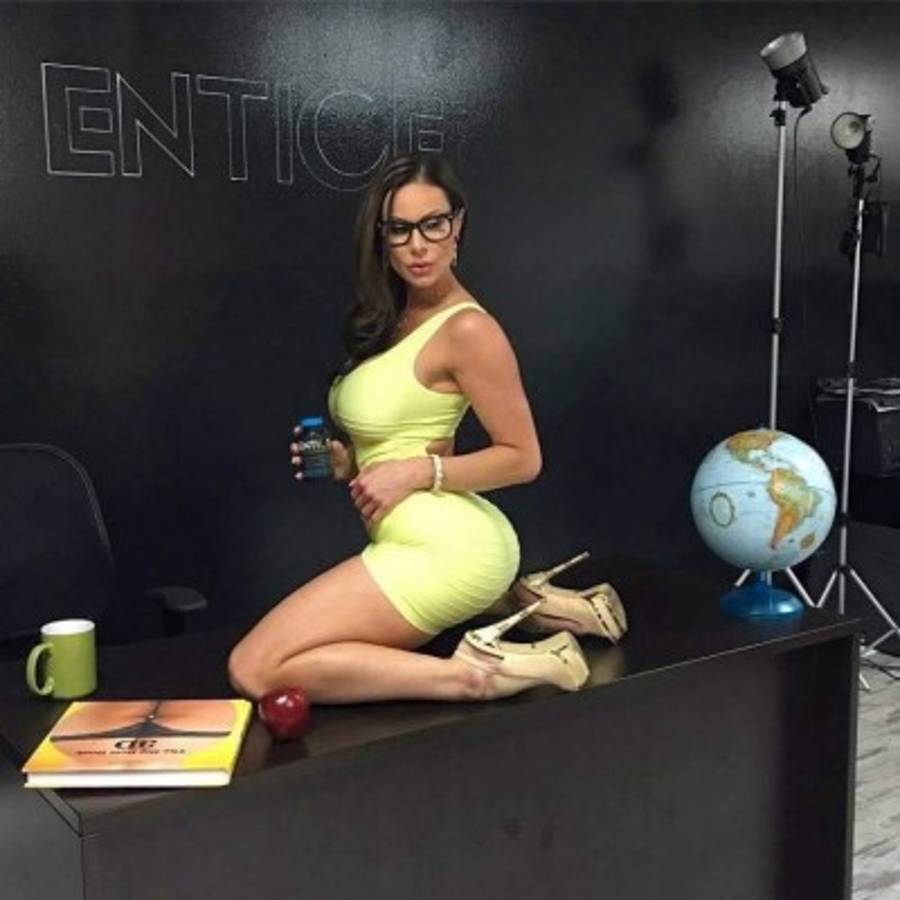 Polémica entre el futbolista James Rodríguez y una actriz de cine para adulto