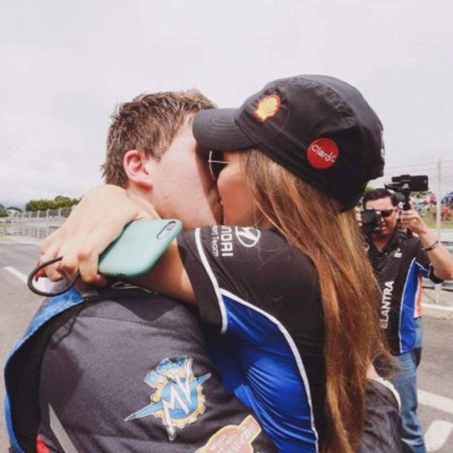 Laura Ortega, la espectacular novia del campeón costarricense de velocidad