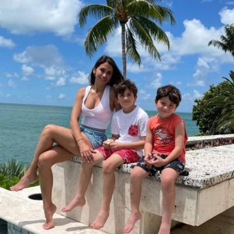 Antonela Roccuzzo cautiva e inesperado regalo: las nuevas fotos de las vacaciones de Messi en Miami  