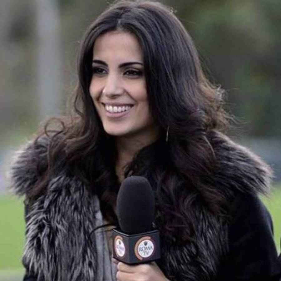 Francesca Brienza, la bella periodista suspendida por Roma TV