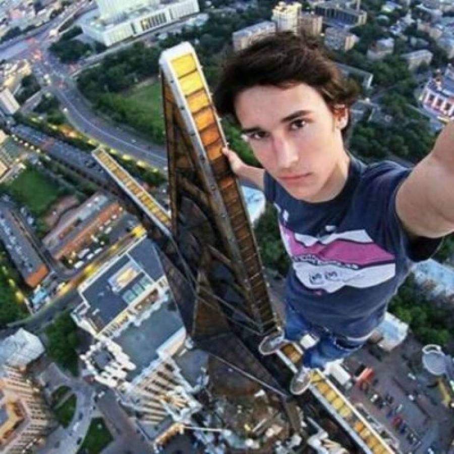 ¡De terror! Las 30 selfies que desafiaron la muerte   