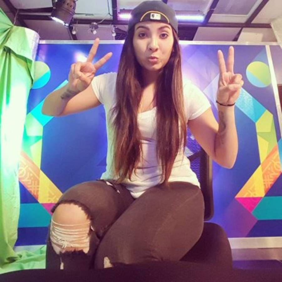 Las mejores 20 fotos de la hermosa periodista deportiva Rosa Alvarado, en Instagram