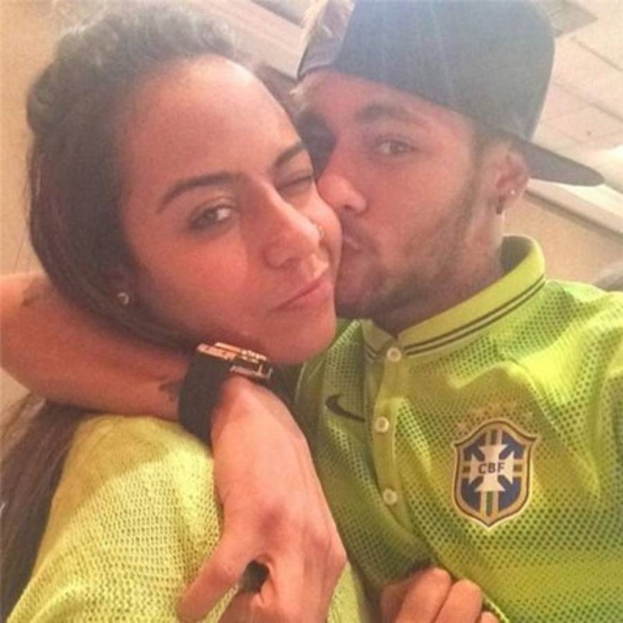 Ellas son las hermanas más sexys y bonitas de los futbolistas