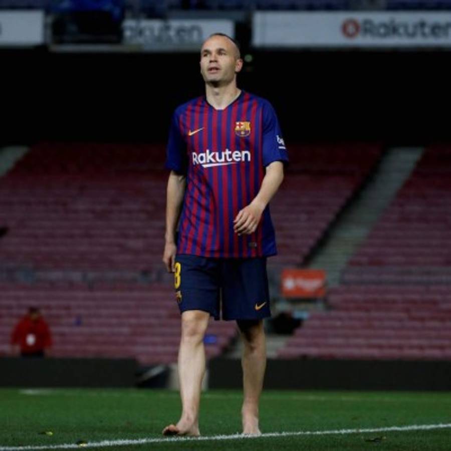 Las fotos de Andrés Iniesta en el Camp Nou que parten el corazón