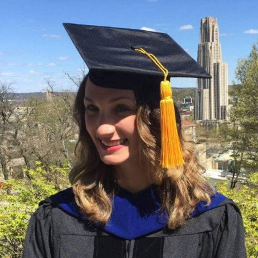 Así es Kathryn Nesbitt, la guapa árbitra que estuvo en el Olimpia - Comunicaciones de la Concacaf League