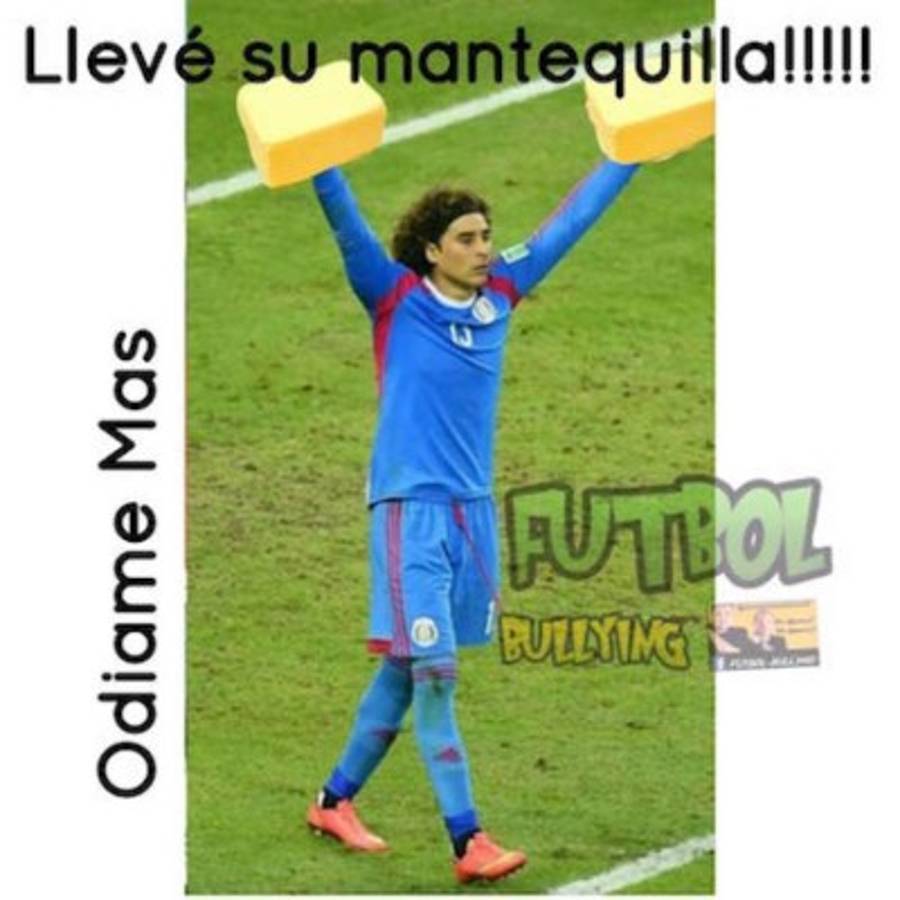Crueles memes contra 'Memo' Ochoa por 'comerse' otros siete goles
