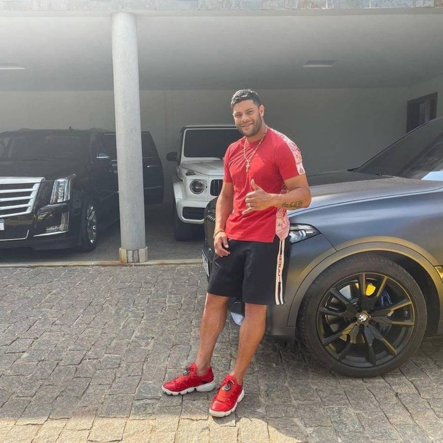 Así es la millonaria y lujosa mansión donde vive Hulk en Brasil con la sobrina de su ex esposa