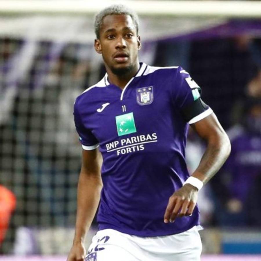 Panameño desbanca a Alberth Elis como el segundo futbolista más caro de Centroamérica