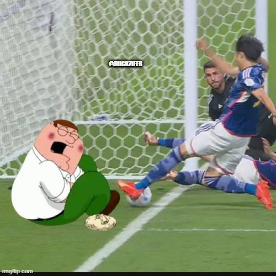Destruyen el VAR con la ayuda de Gokú y los Súper campeones tras el gol de Japón; así encendieron las redes los memes
