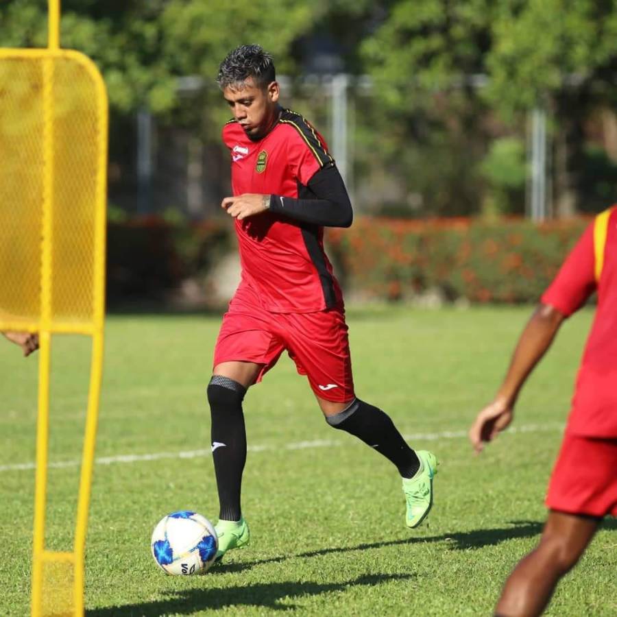 Fichajes Honduras: Baja en Olimpia, barridas en Real España y Marathón, agentes libres y el futuro de Troglio