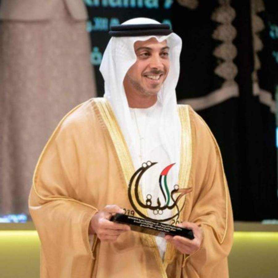 Así es la tremenda vida del jeque con más poder en el fútbol y que amenaza con llevarse a Messi