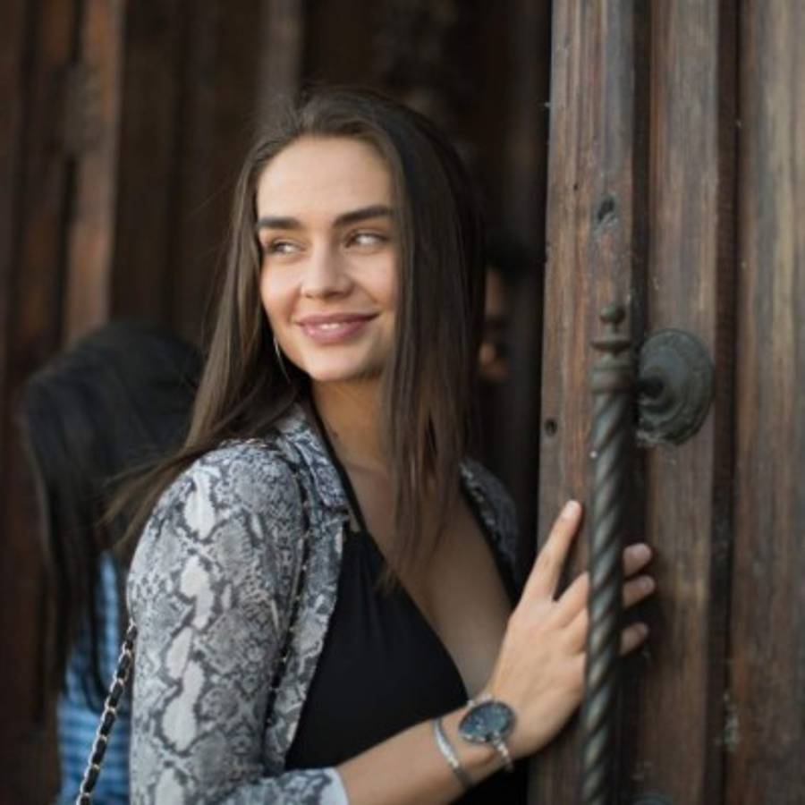 Se fueron de fiesta y lo enamoró: La infartante modelo paraguaya que conquistó a Chicharito Hernández   