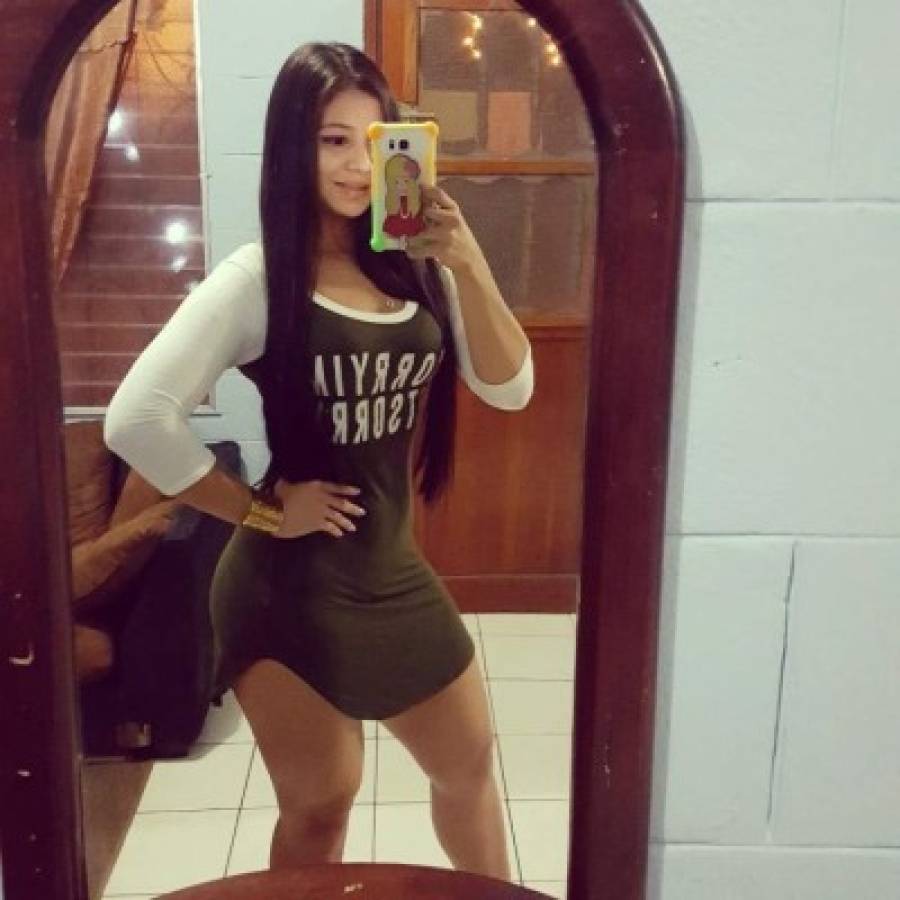 Damaris Padilla, la explosiva modelo que engalana estadios hondureños