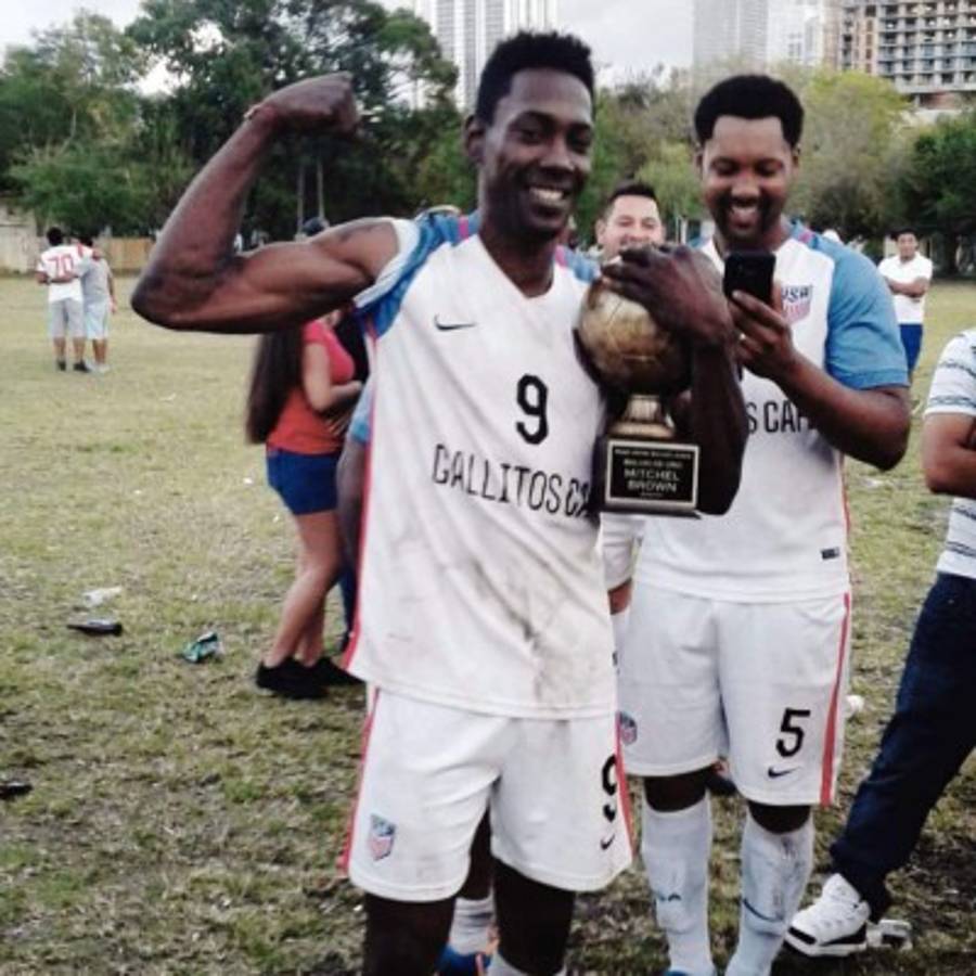 Estos son los exfutbolistas hondureños amenazados por el huracán Irma  